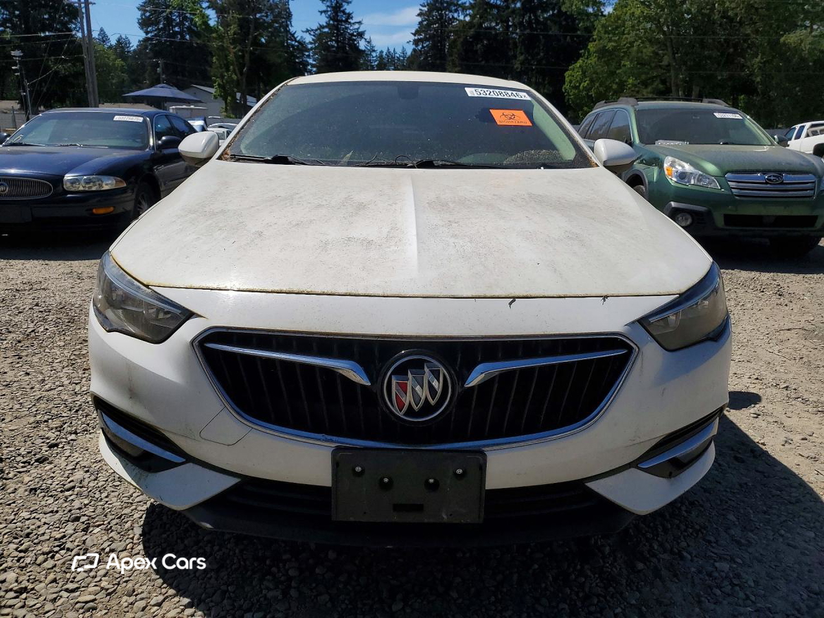 Buick Regal 2018