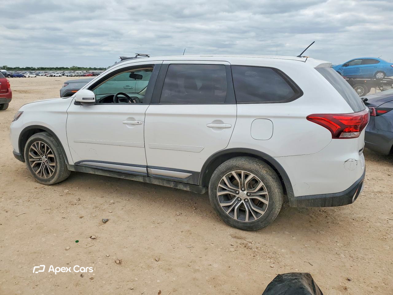 Mitsubishi Outlander 2016