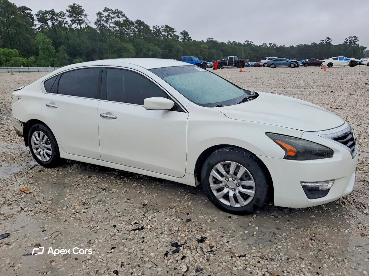 Nissan Altima 2015