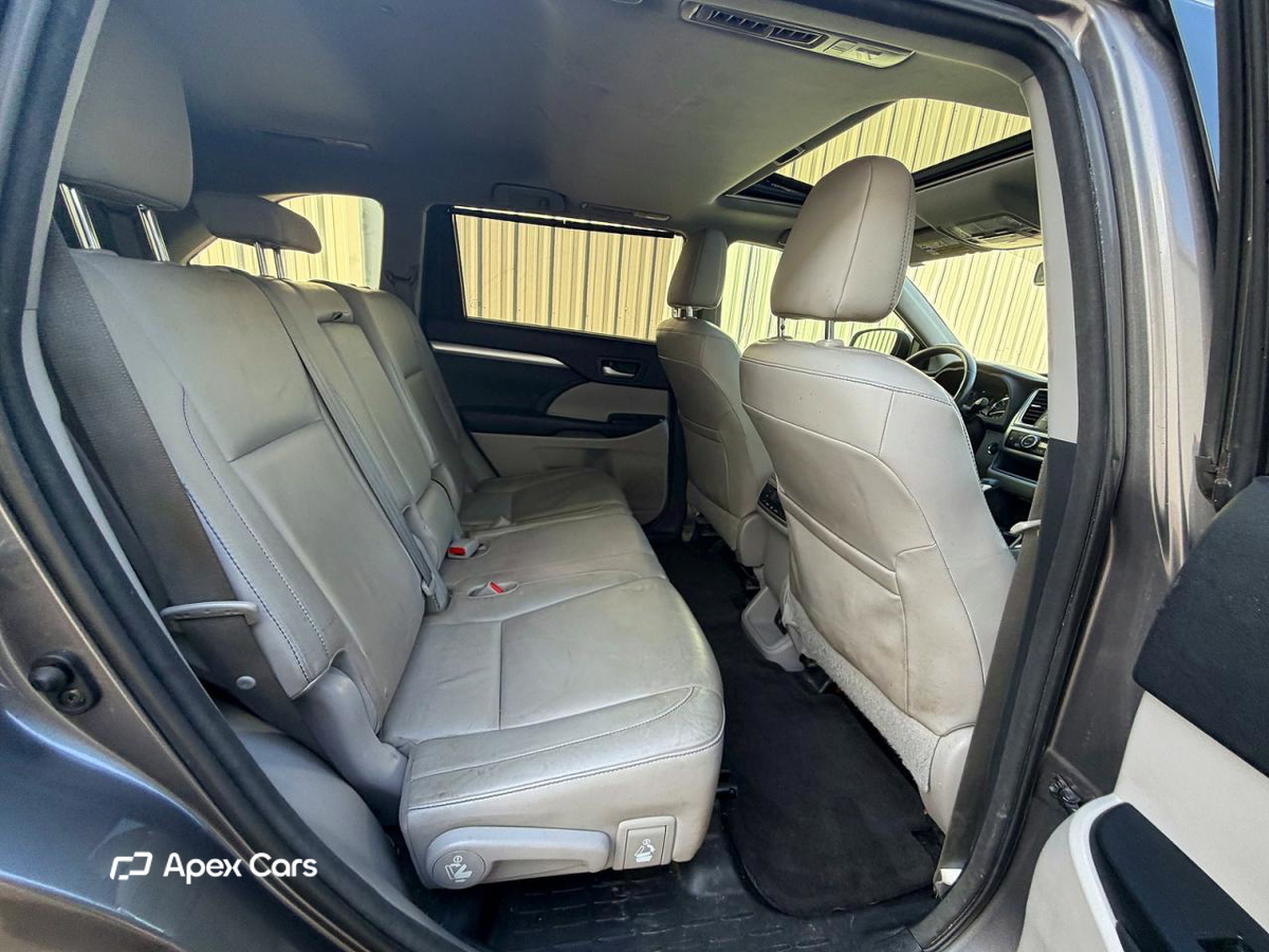 Toyota Highlander 2014