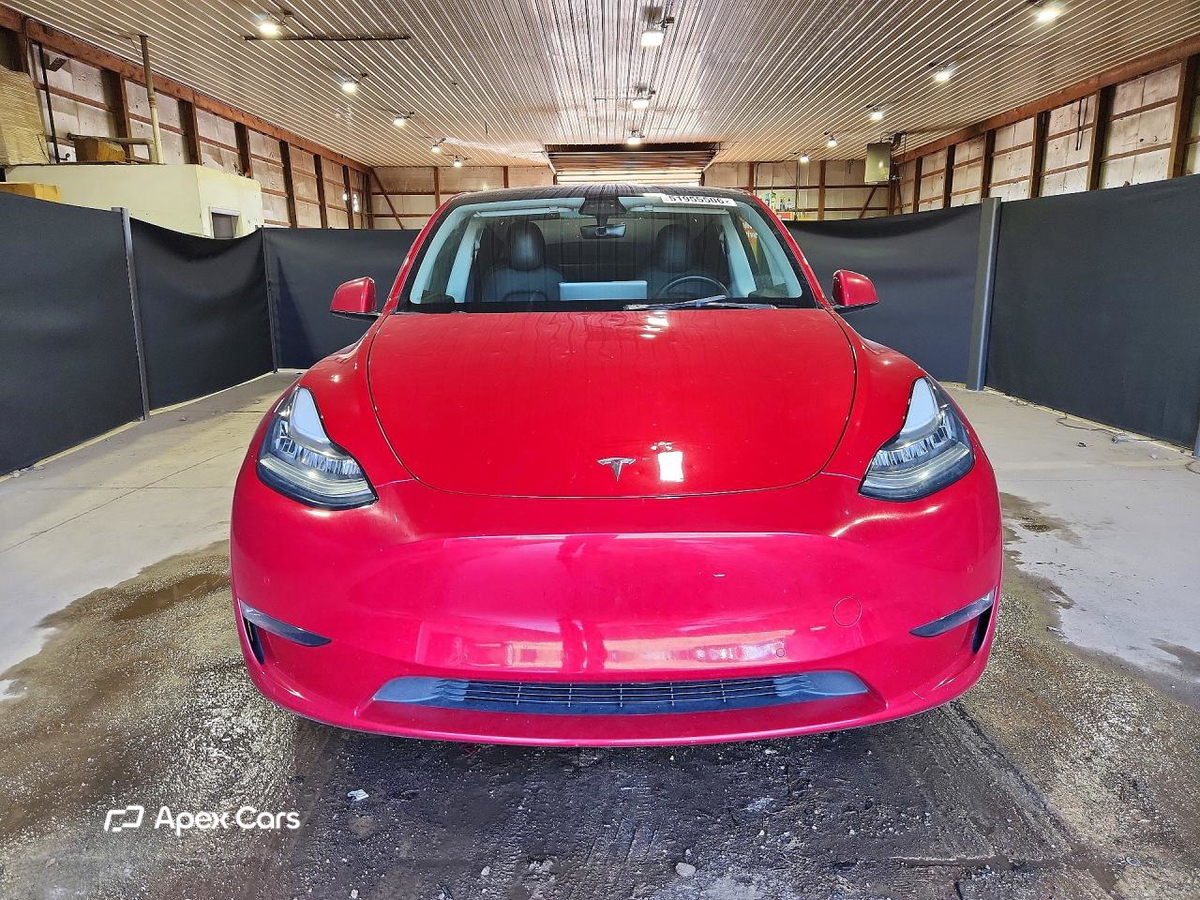 Tesla Model Y 2022