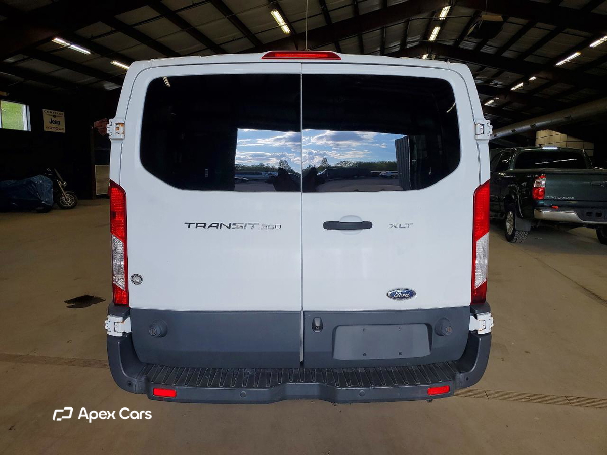 Ford Transit 2016