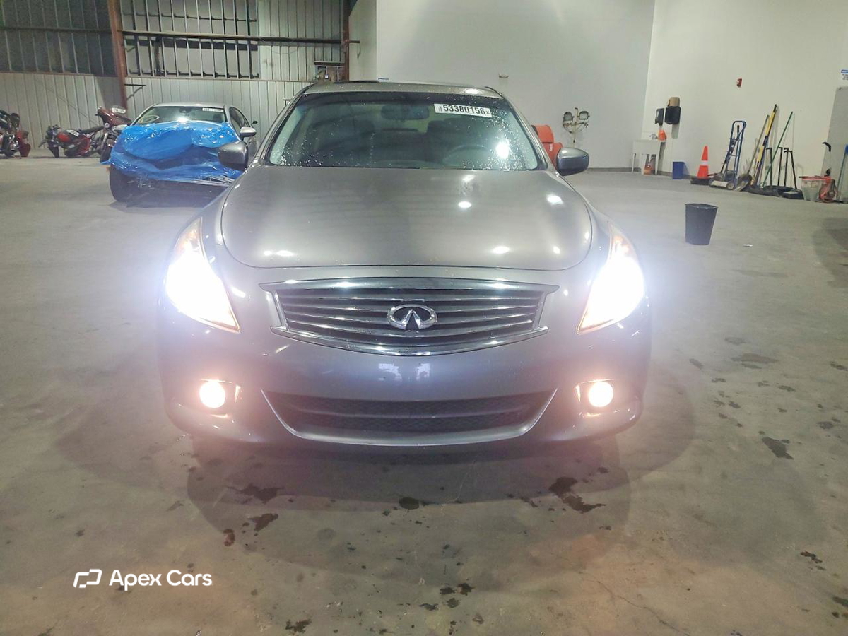 Infiniti G 2013