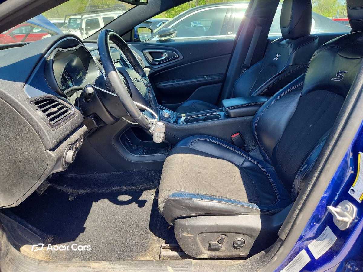 Chrysler 200 2015