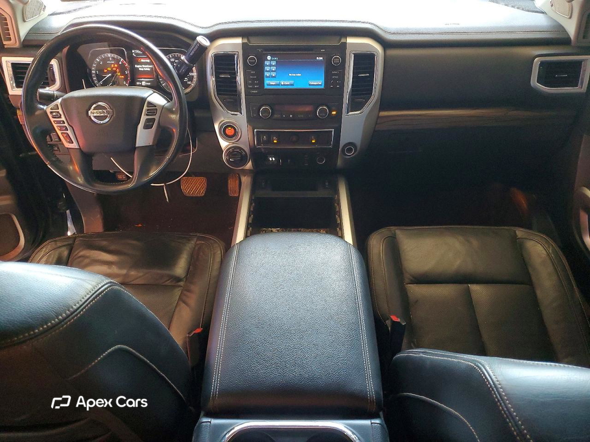 Nissan Titan 2016