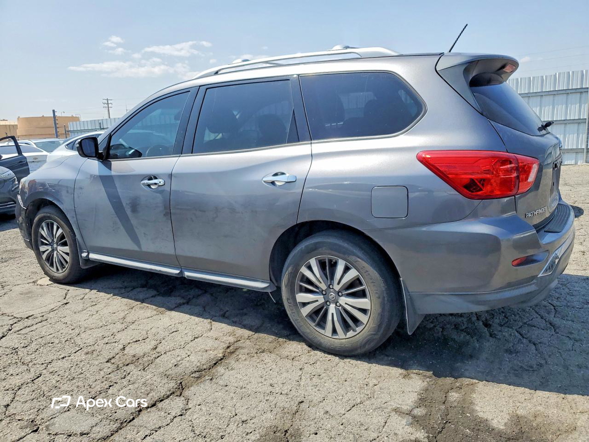 Nissan Pathfinder 2017