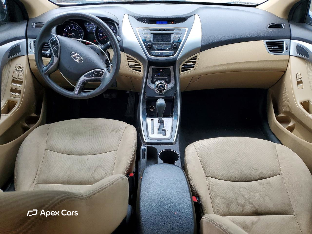 Hyundai Elantra 2013