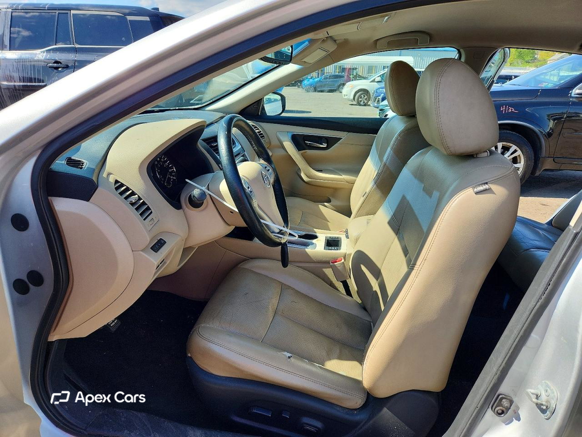 Nissan Altima 2017