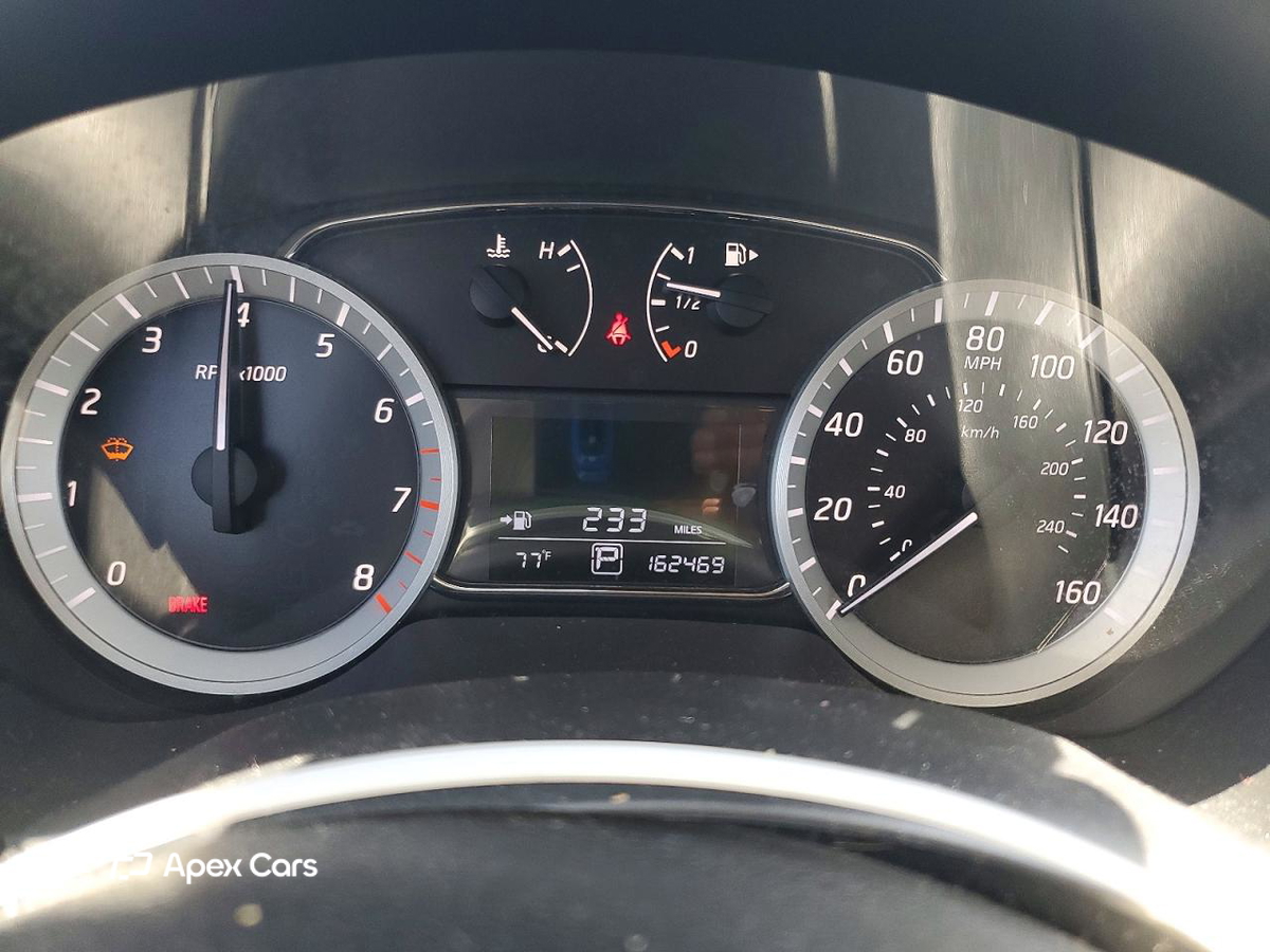 Nissan Sentra 2014