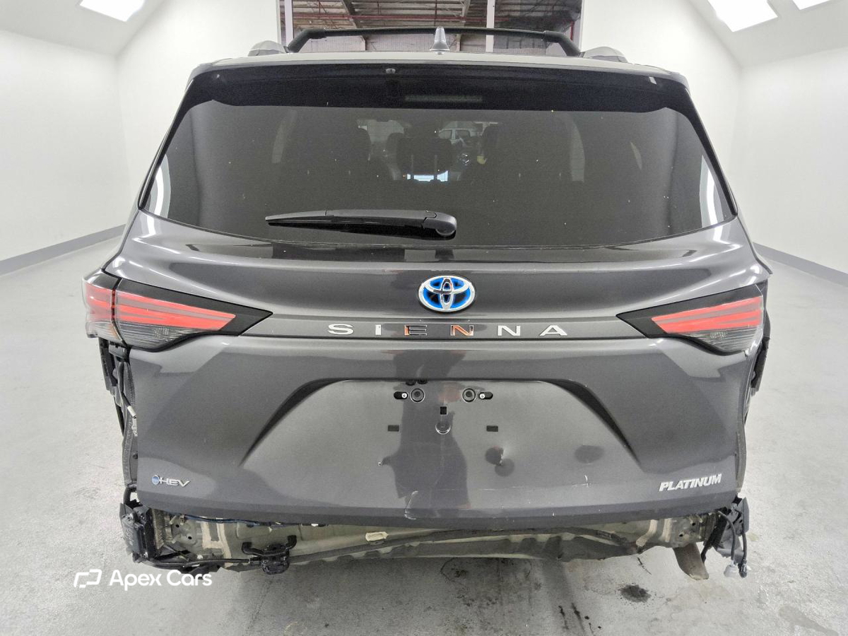 Toyota Sienna 2025