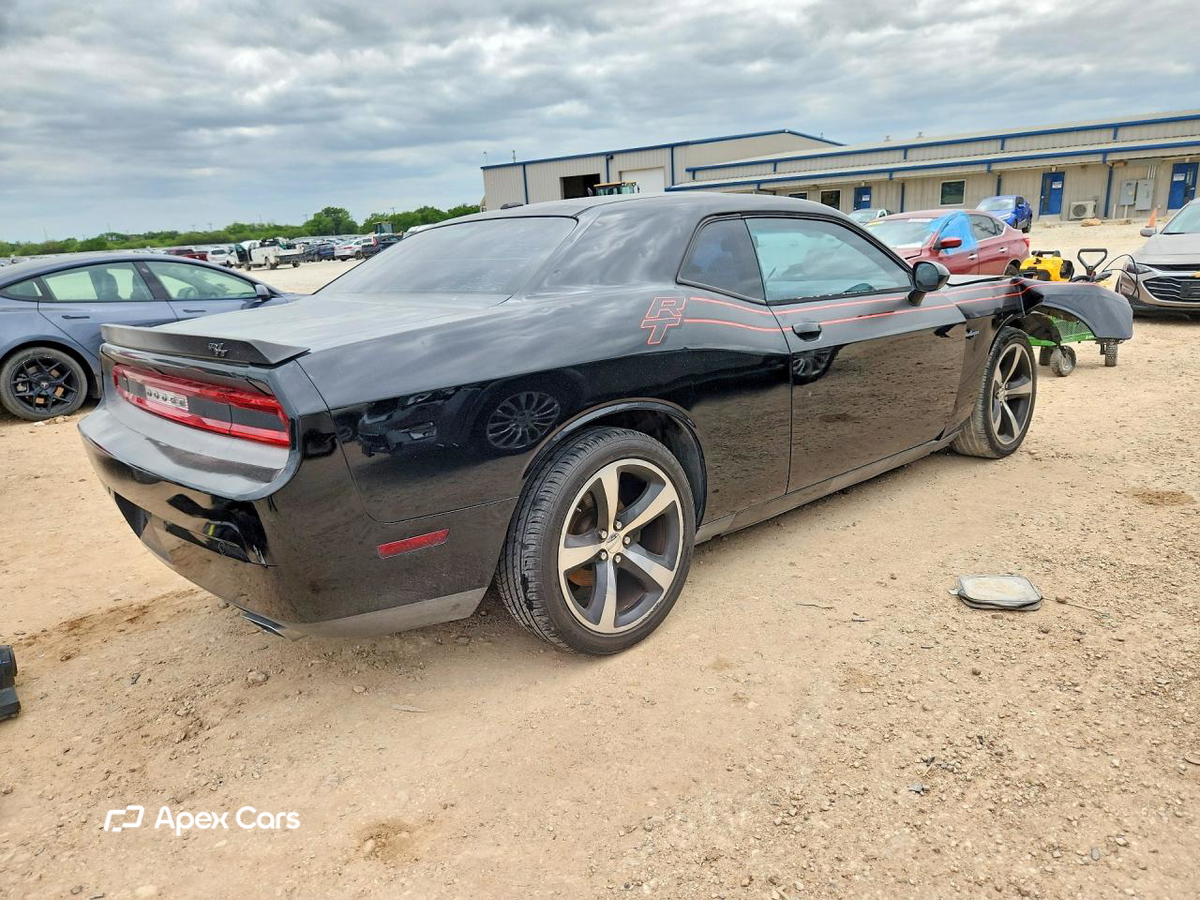Dodge Challenger 2014