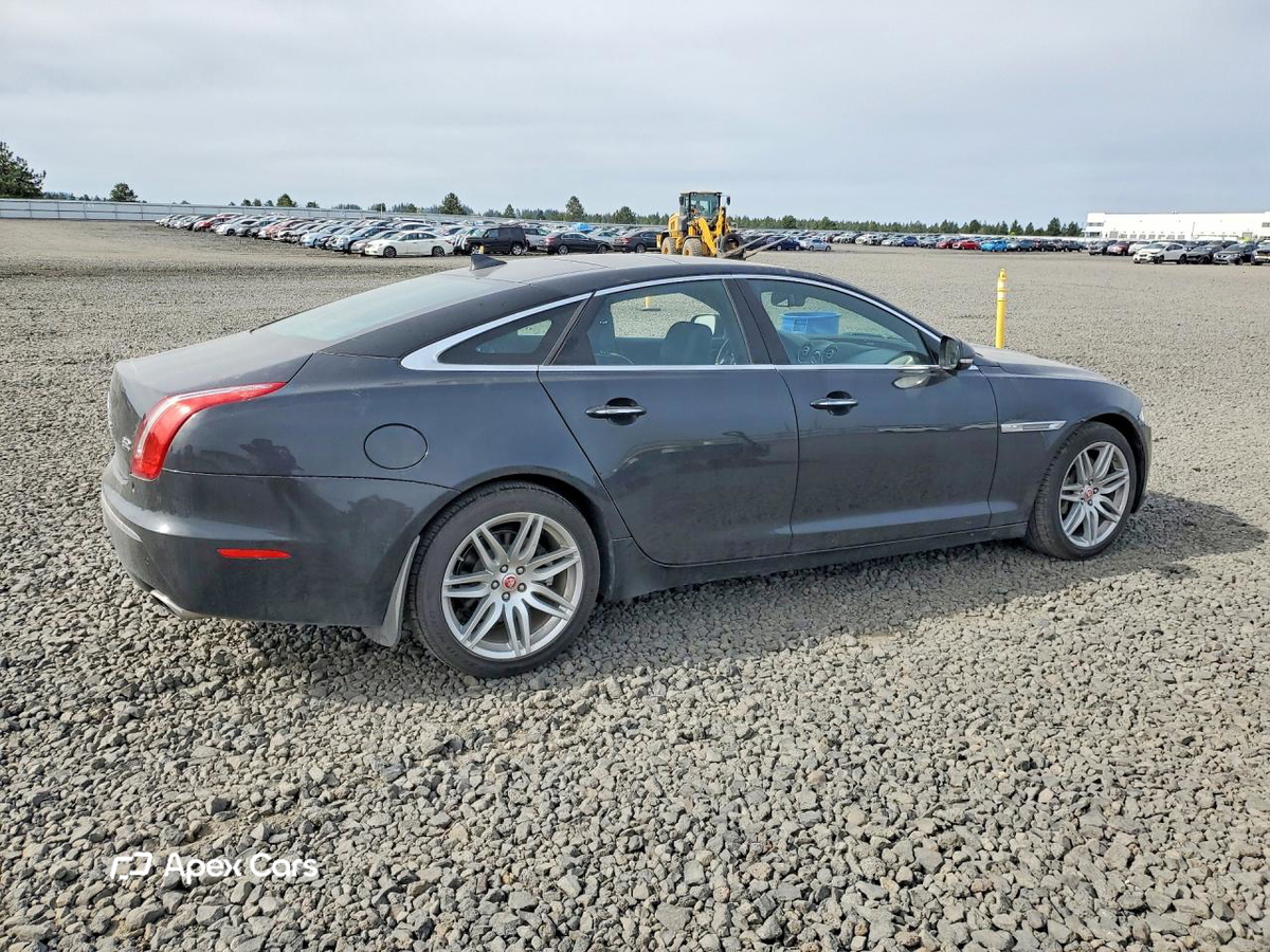 Jaguar XJ 2015