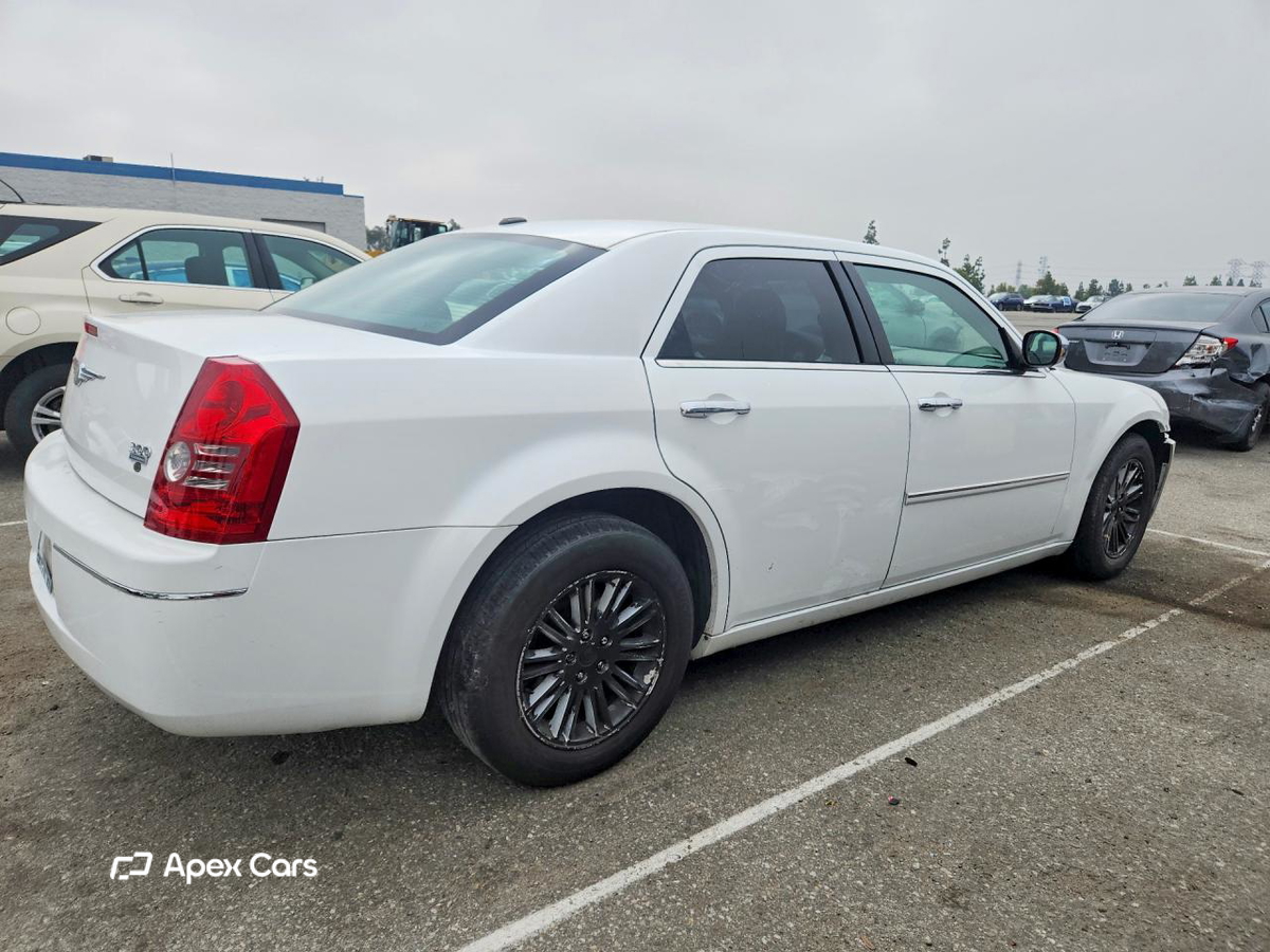 Chrysler 300 2010