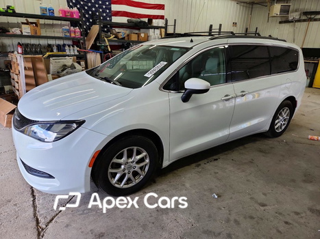 Chrysler Voyager 2021 - Image 1 of 12