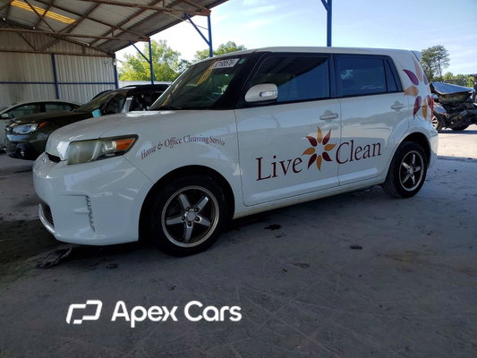 Scion xB 2013 - Image 1 of 12
