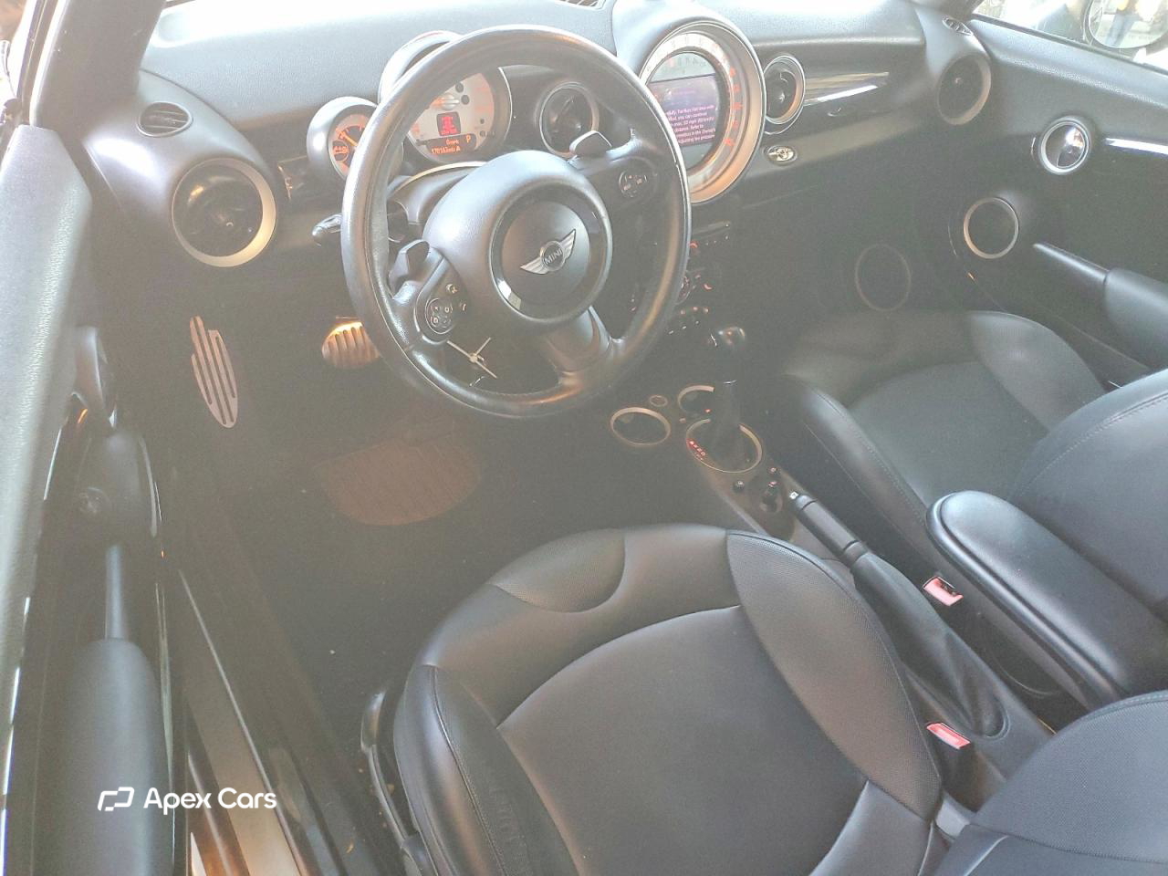 MINI Cooper 2012