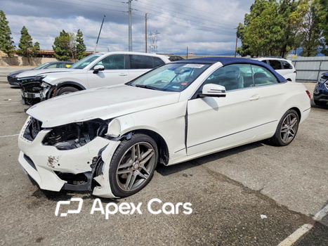 2015 Mercedes-Benz E-klasse - Zdjęcie 1 z 5
