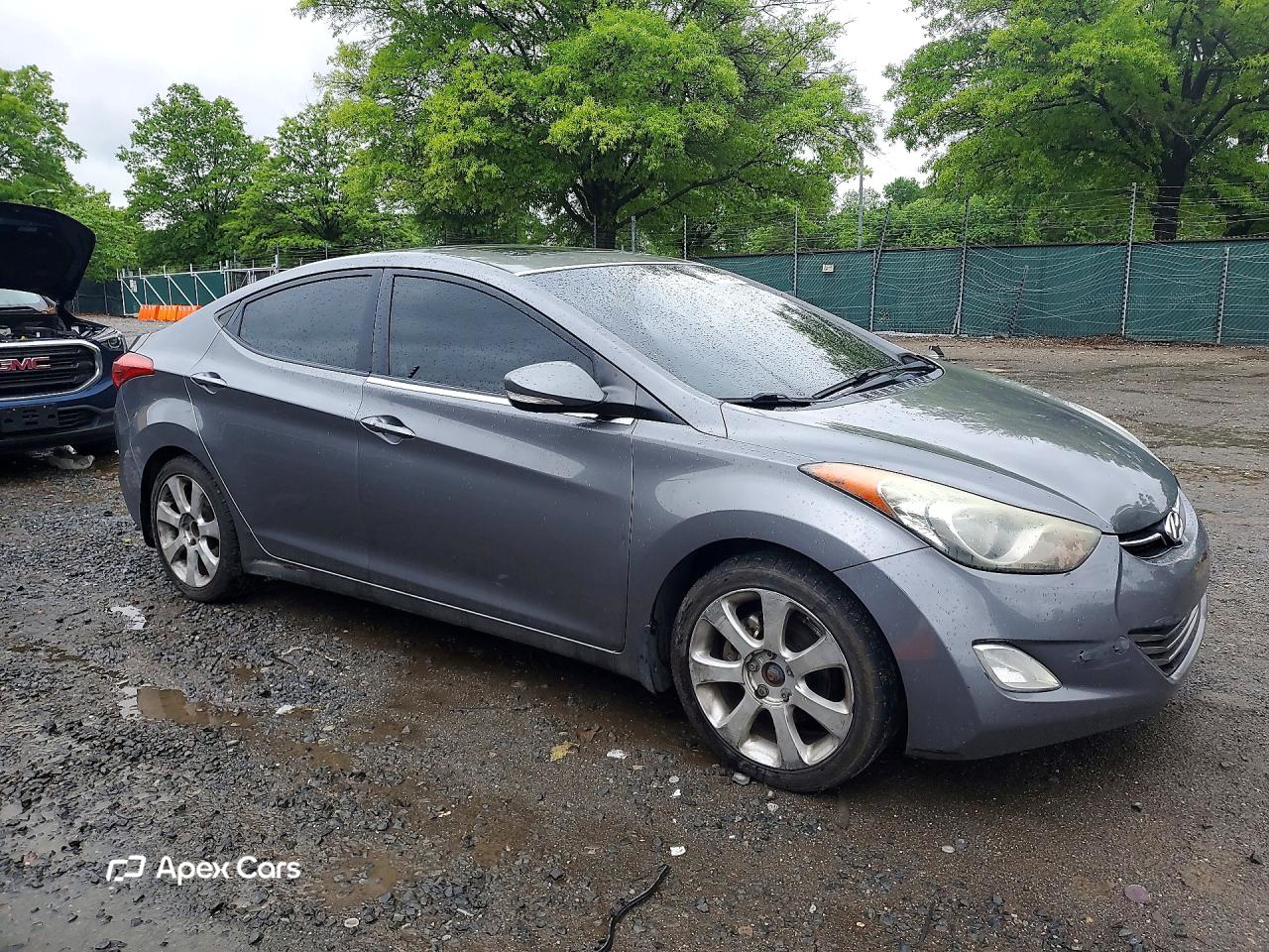 Hyundai Elantra 2012