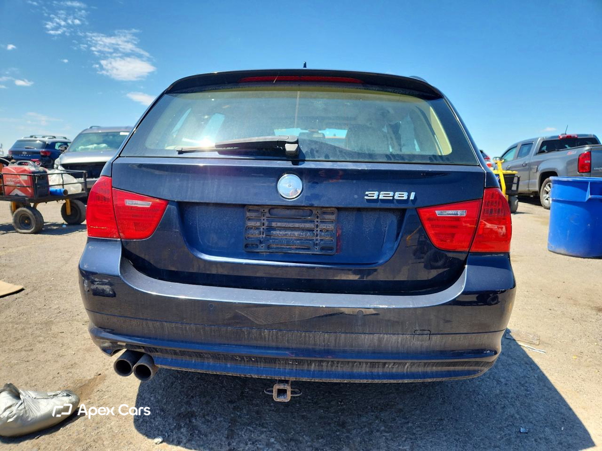 BMW Series 3 2009