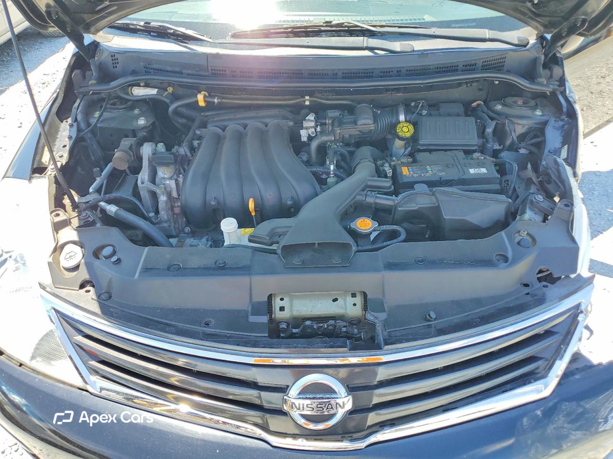 Nissan Versa 2012