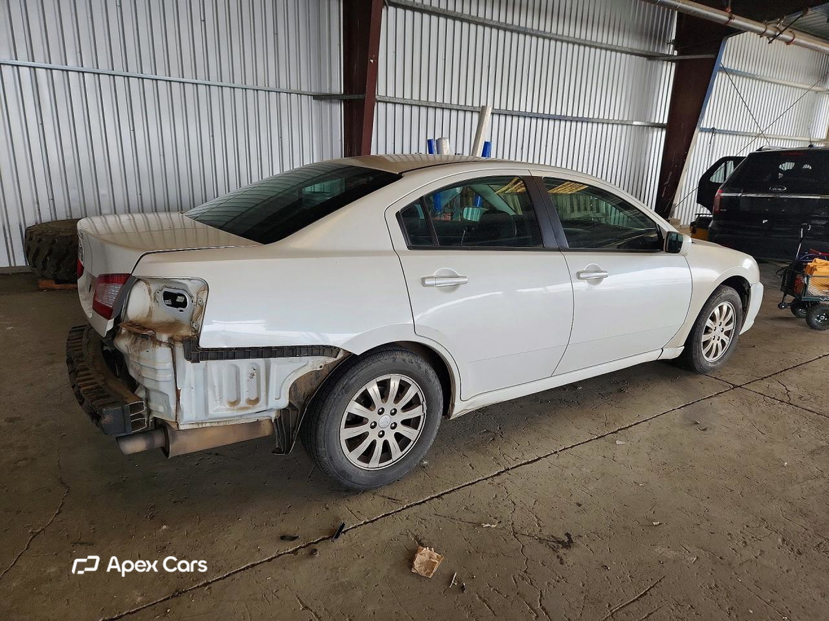 Mitsubishi Galant 2012