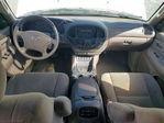 Toyota Sequoia 2005