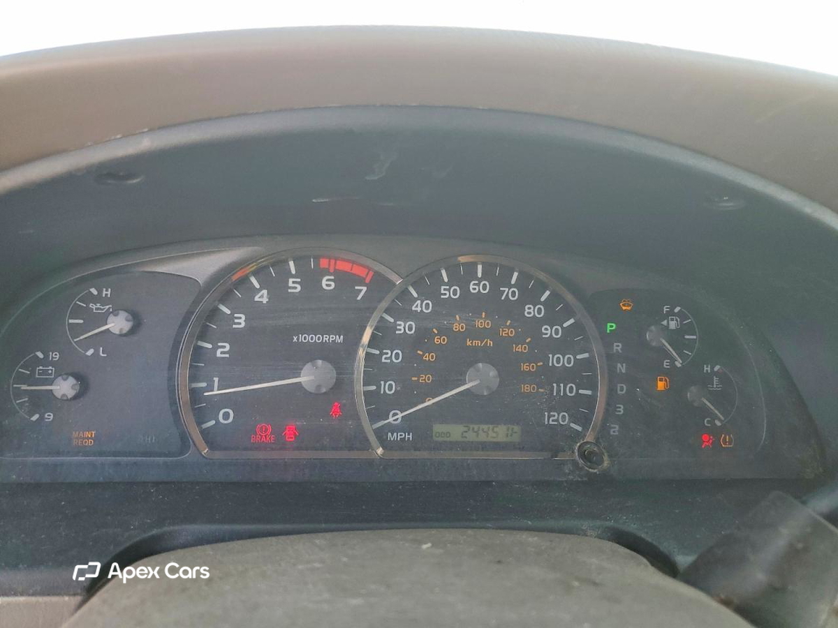 Toyota Sequoia 2005