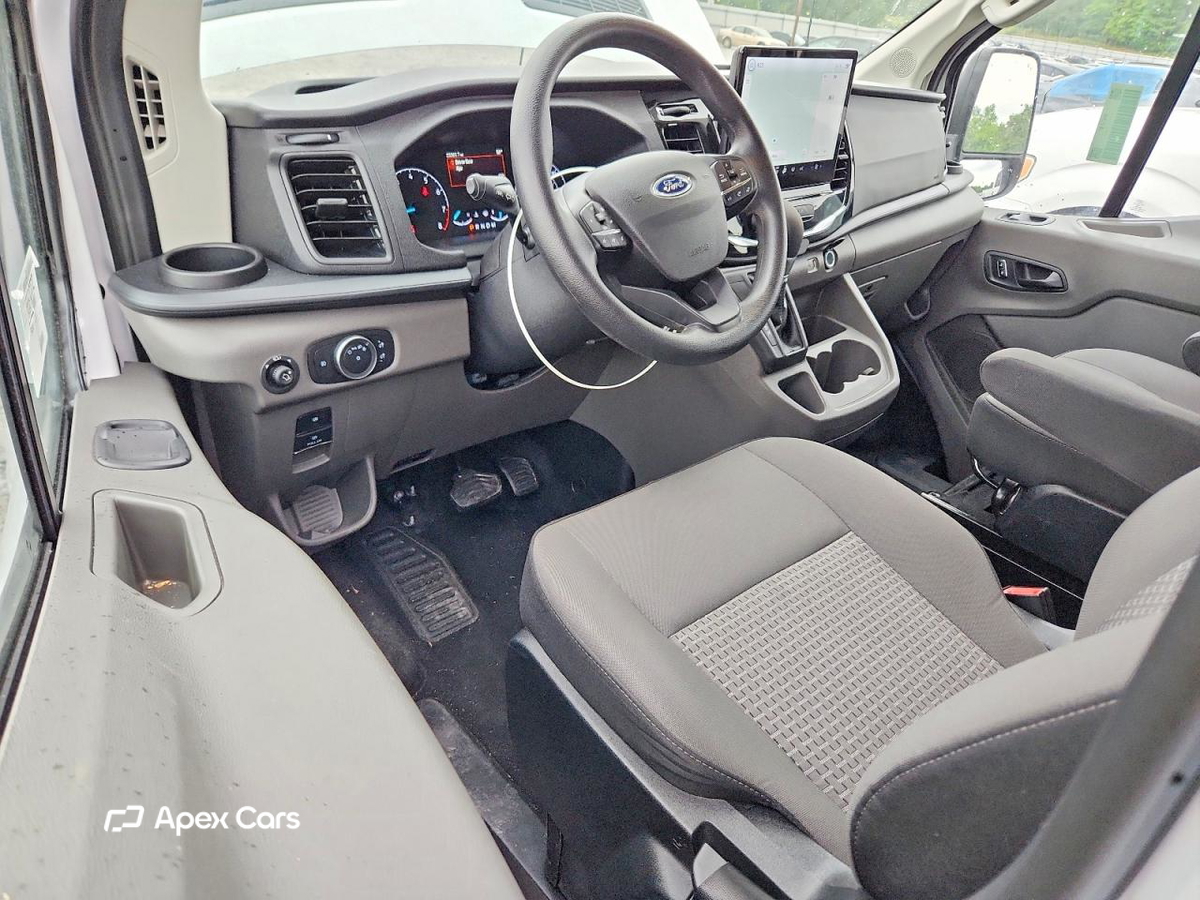 Ford Transit 2025