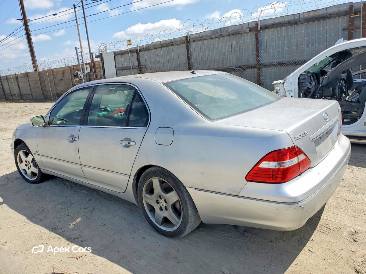 Lexus LS 2004