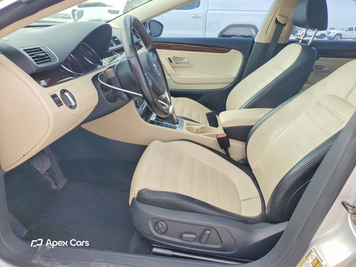 Volkswagen Passat CC 2012