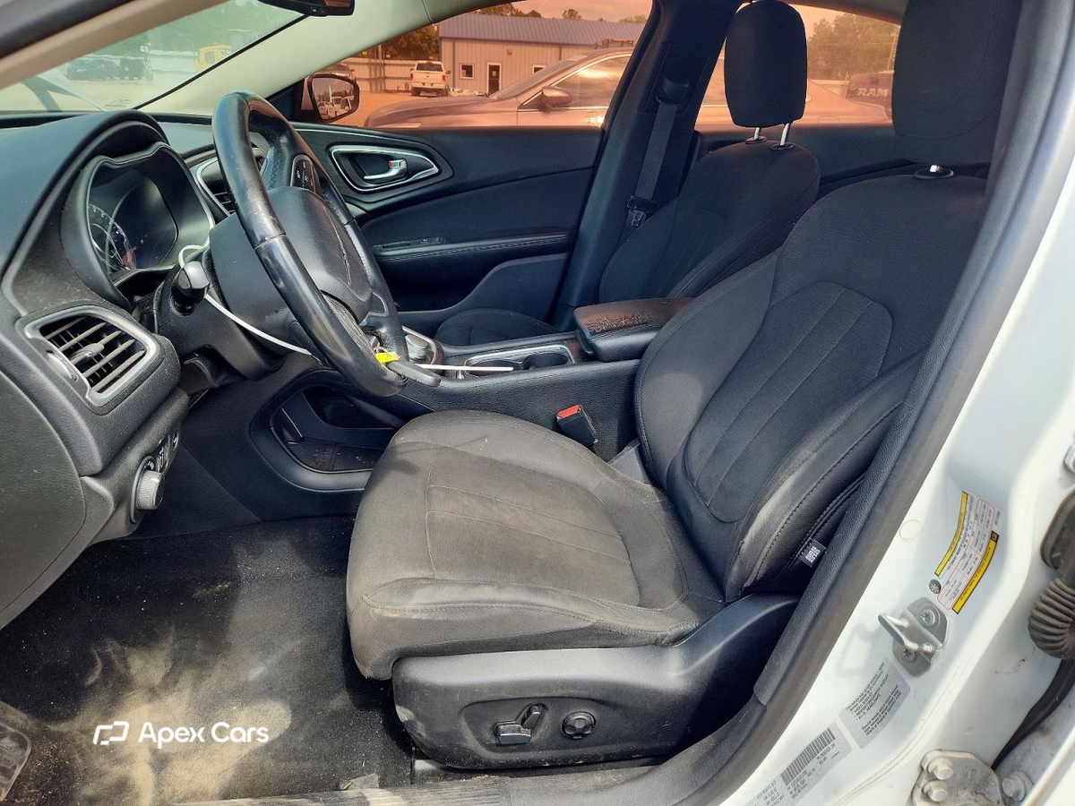 Chrysler 200 2016