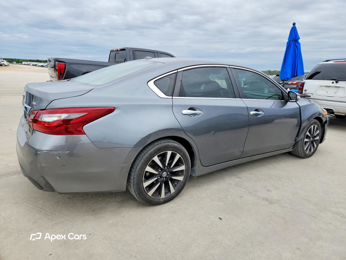 Nissan Altima 2018