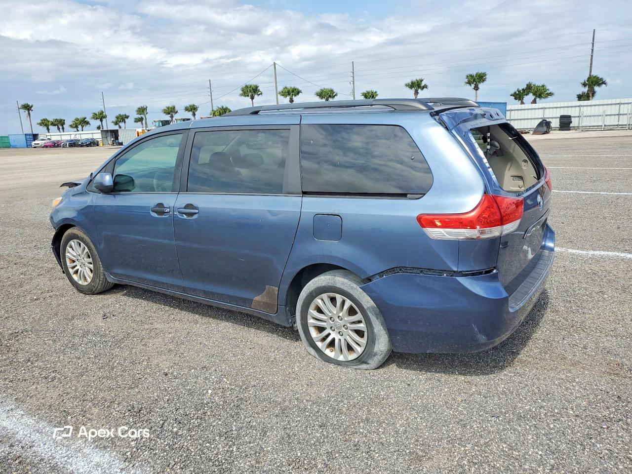 Toyota Sienna 2014