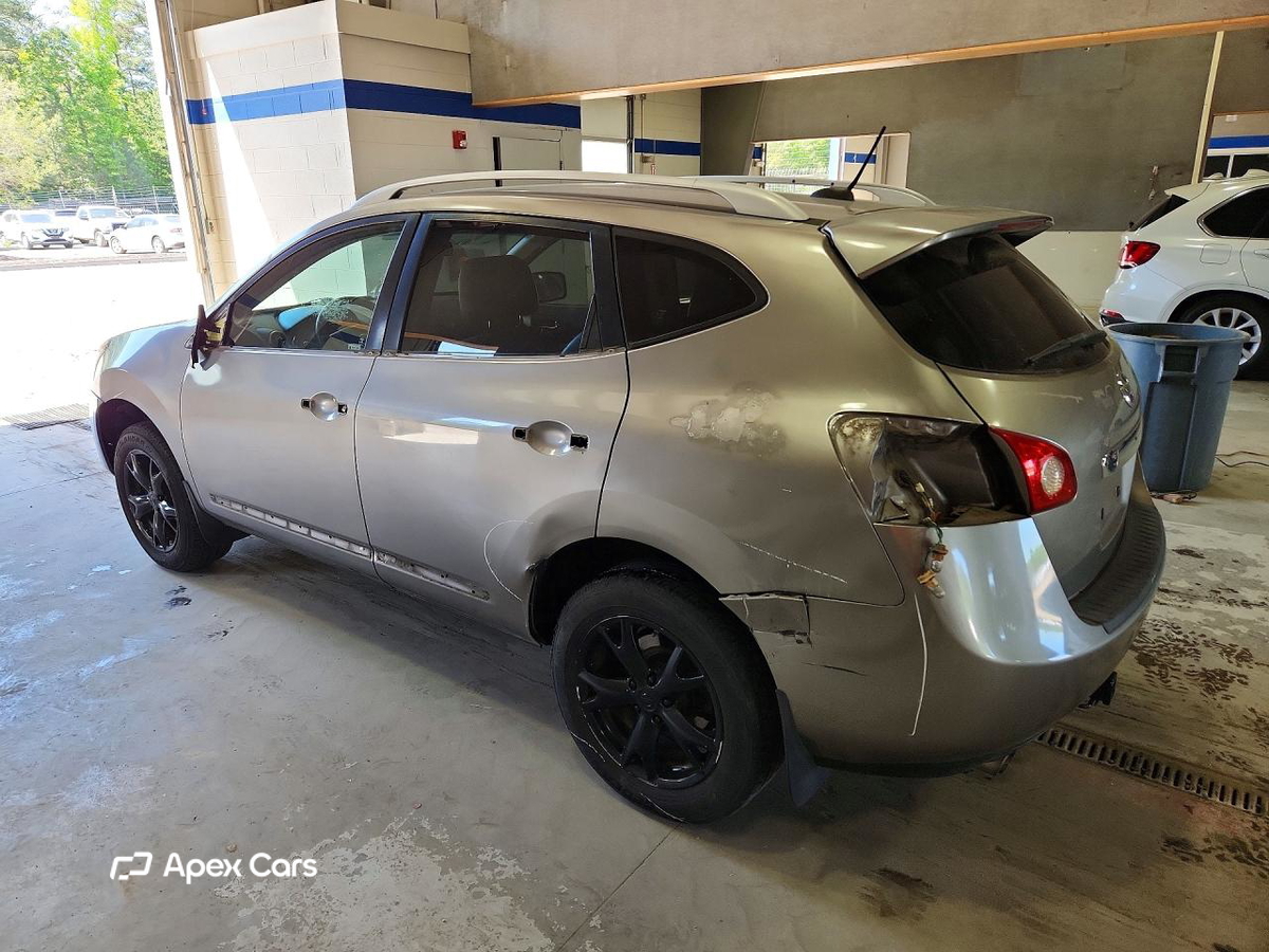 Nissan Rogue 2011