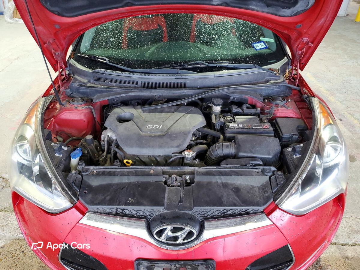 Hyundai Veloster 2012