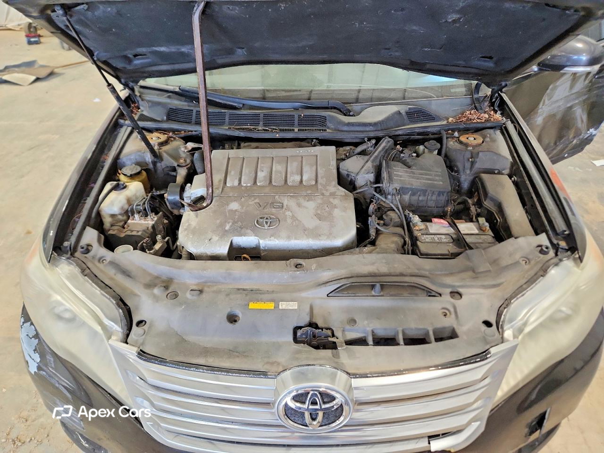 Toyota Avalon 2012