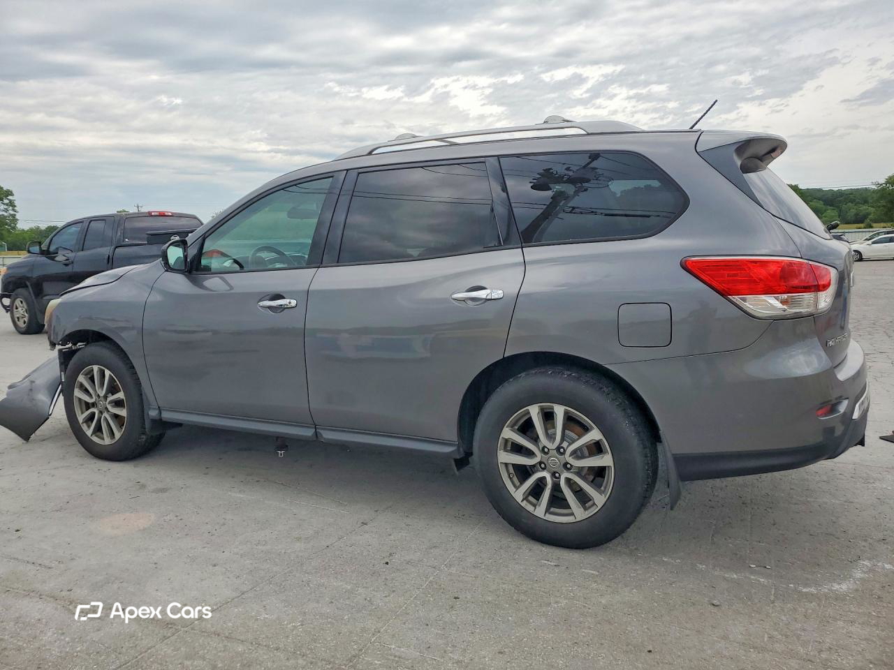 Nissan Pathfinder 2016