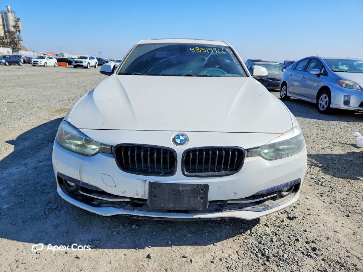 BMW Series 3 2016