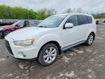Mitsubishi Outlander 2012