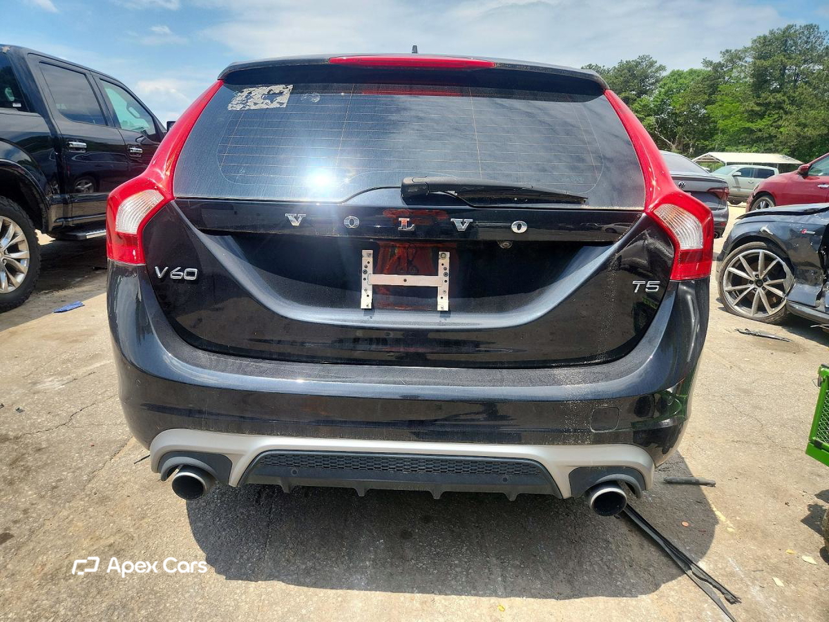 Volvo V60 2018
