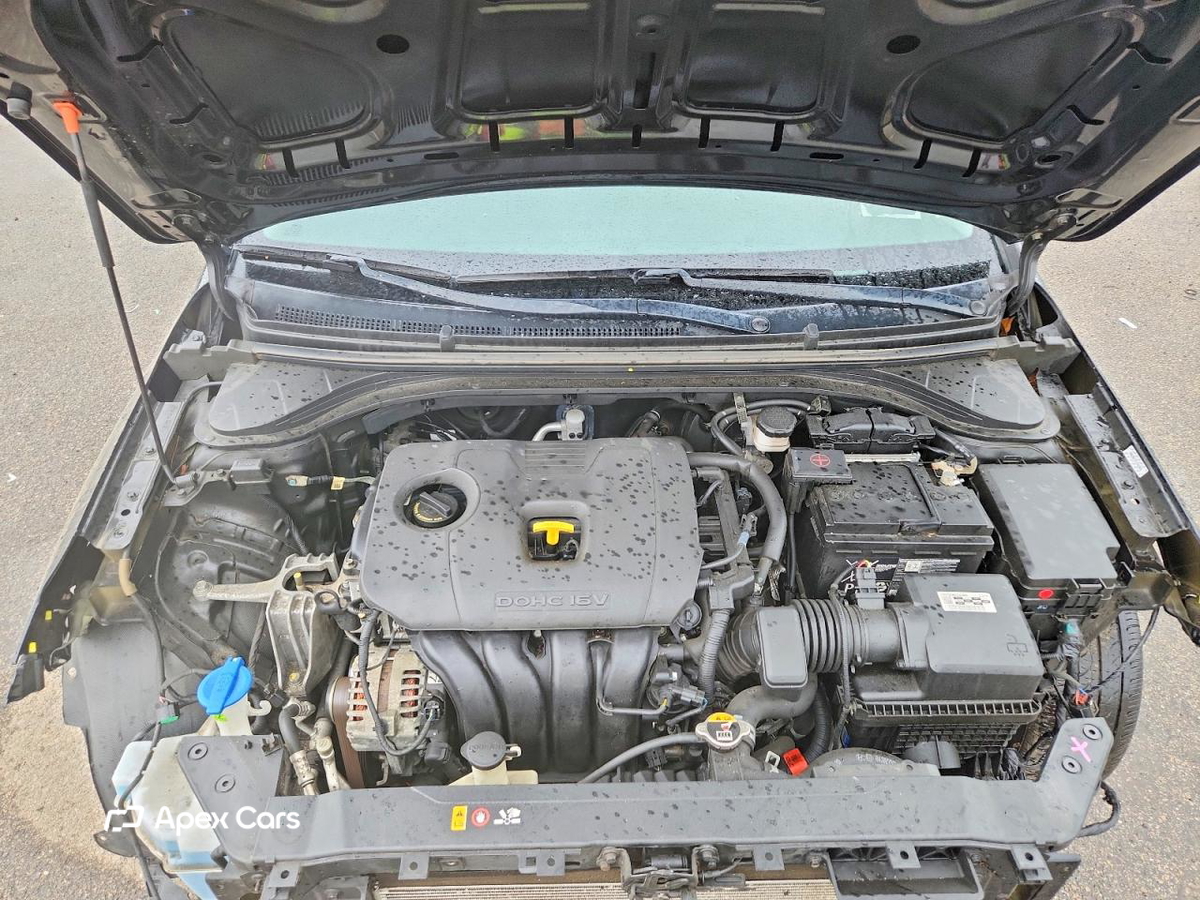 Hyundai Elantra 2020