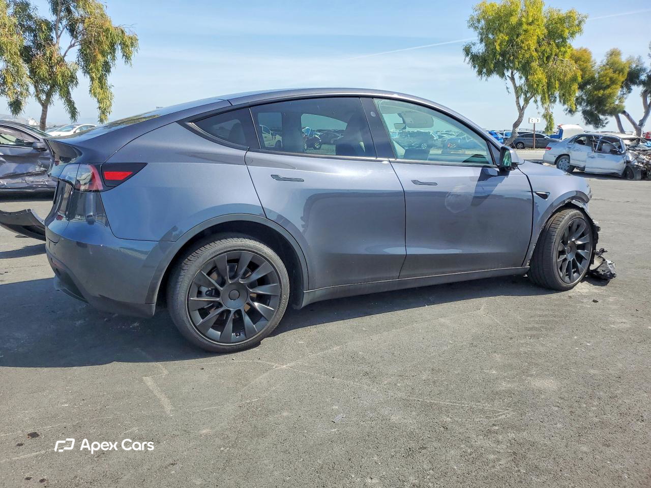 Tesla Model Y 2023