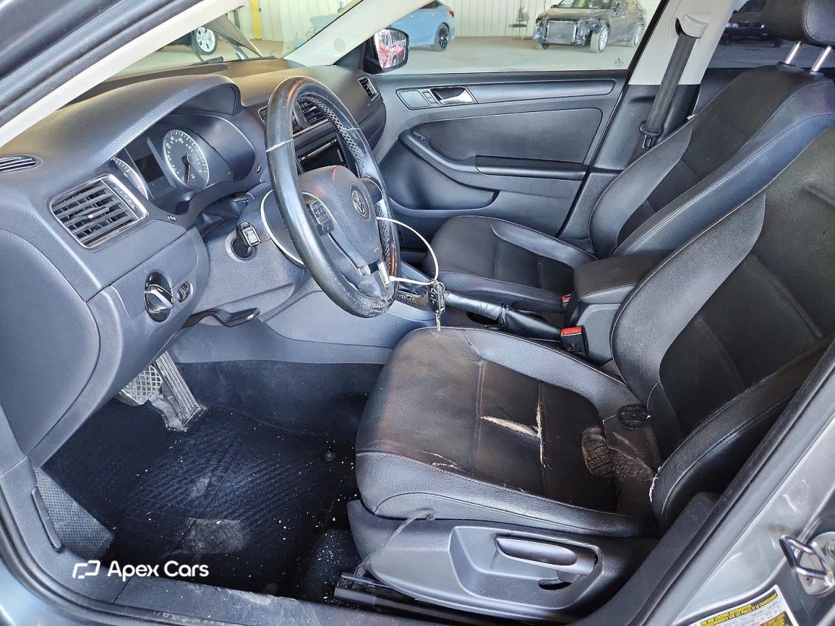 Volkswagen Jetta 2012