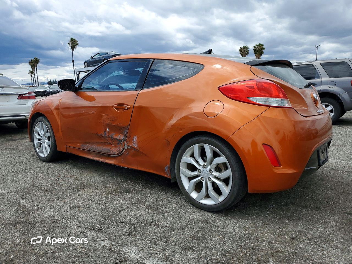Toyota Veloster 2013