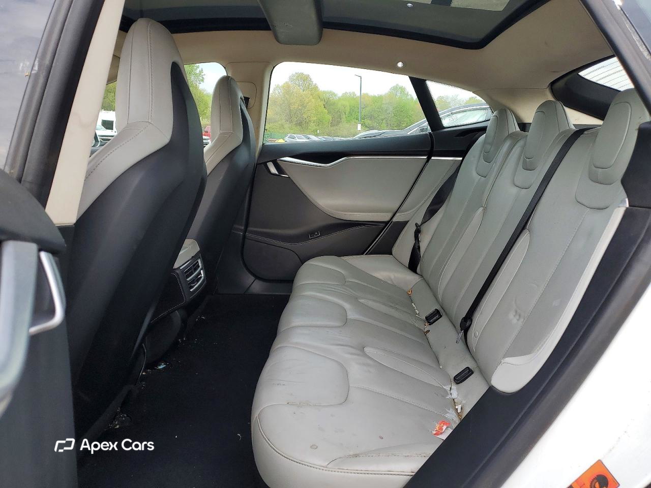 Tesla Model S 2014
