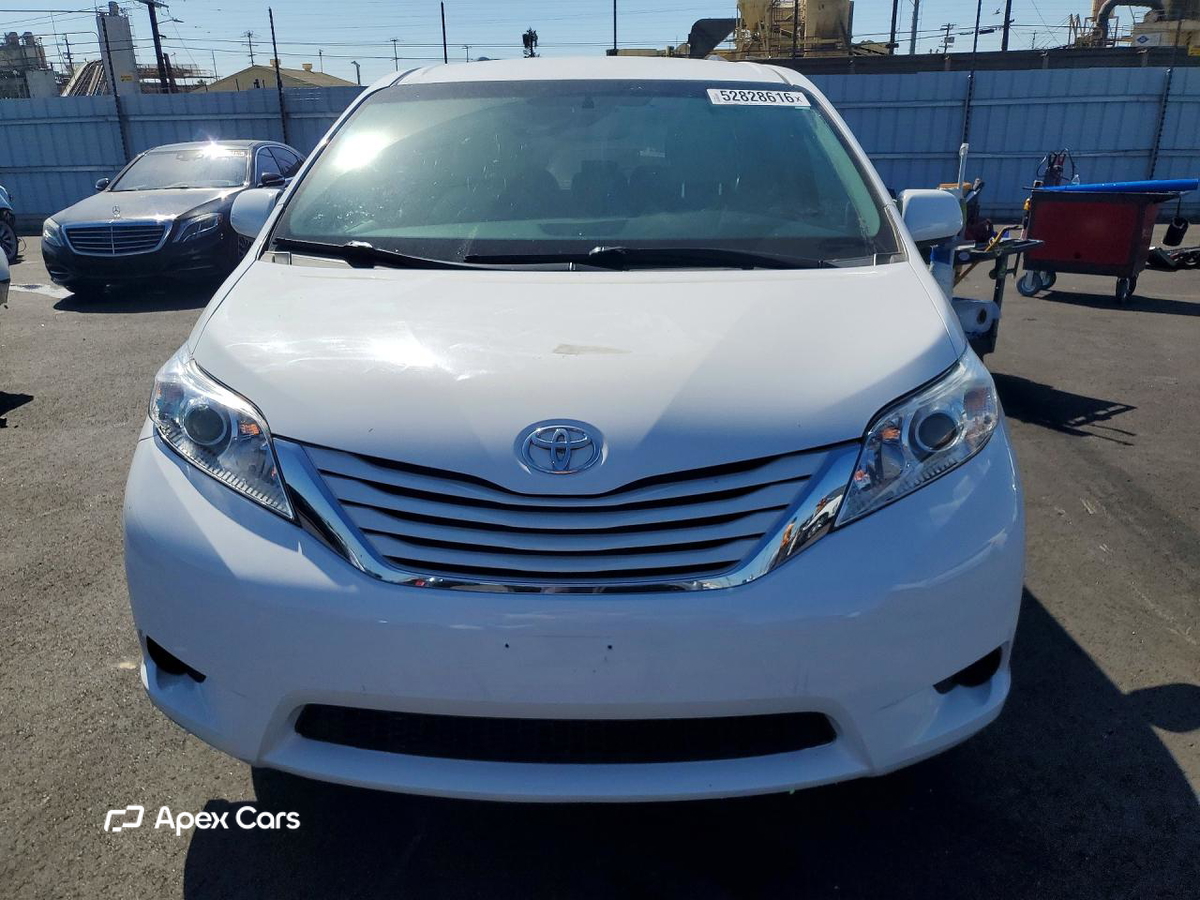 Toyota Sienna 2017