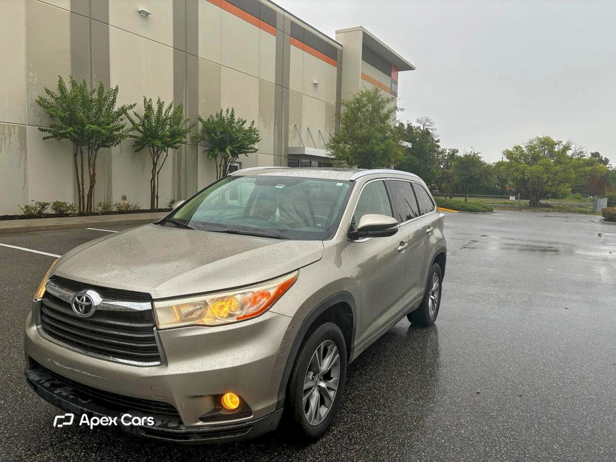 Toyota Highlander 2015