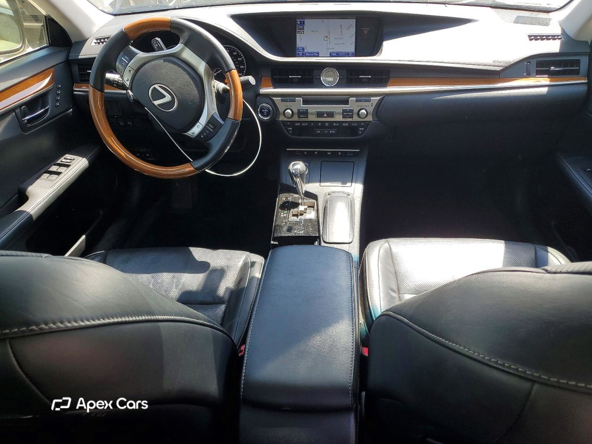 Lexus ES 2013