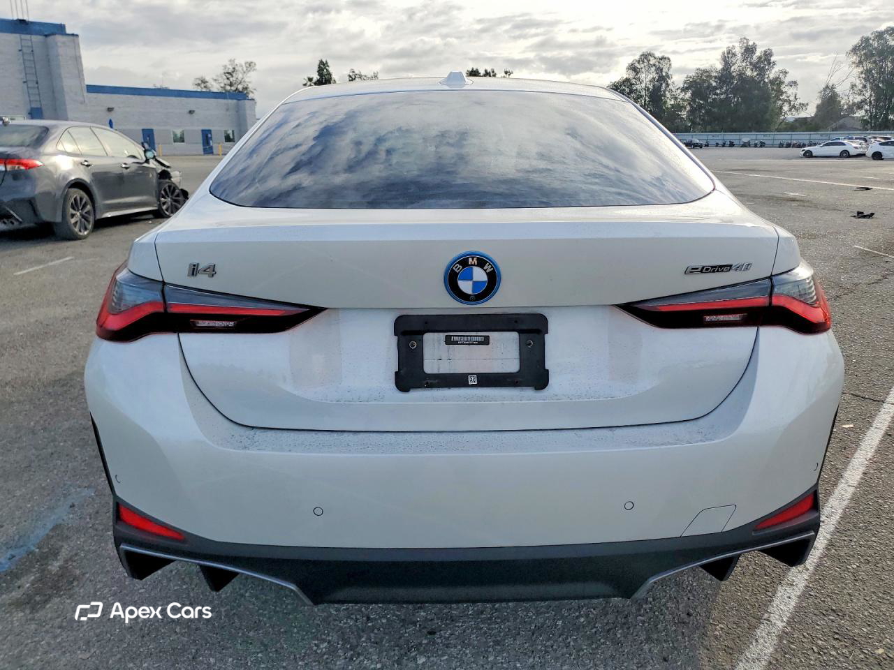 BMW i4 2023