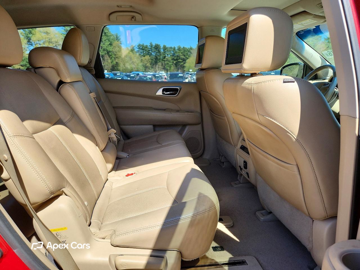 Nissan Pathfinder 2014